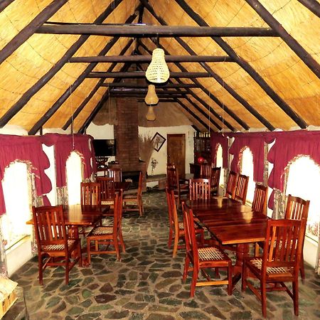 Parrot Lodge Bulawayo Exterior photo